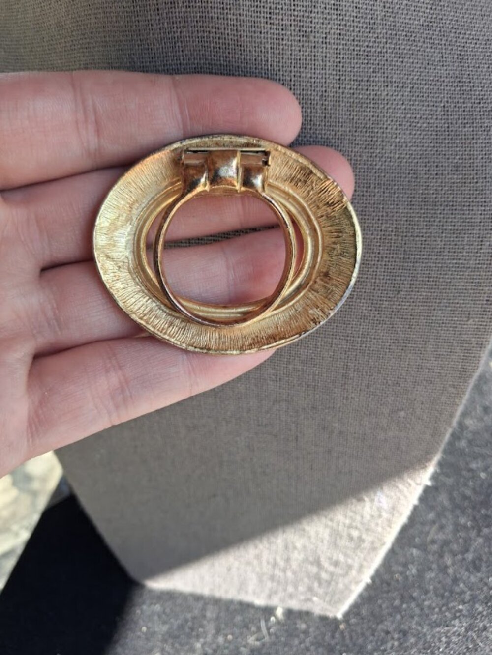 Large Scarf clip - Picture 3 of 3